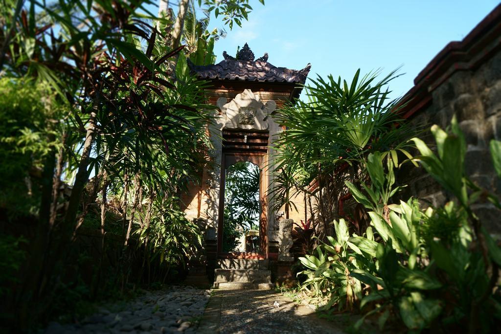Puri Angsa Saba Apartment Keramas Exterior foto